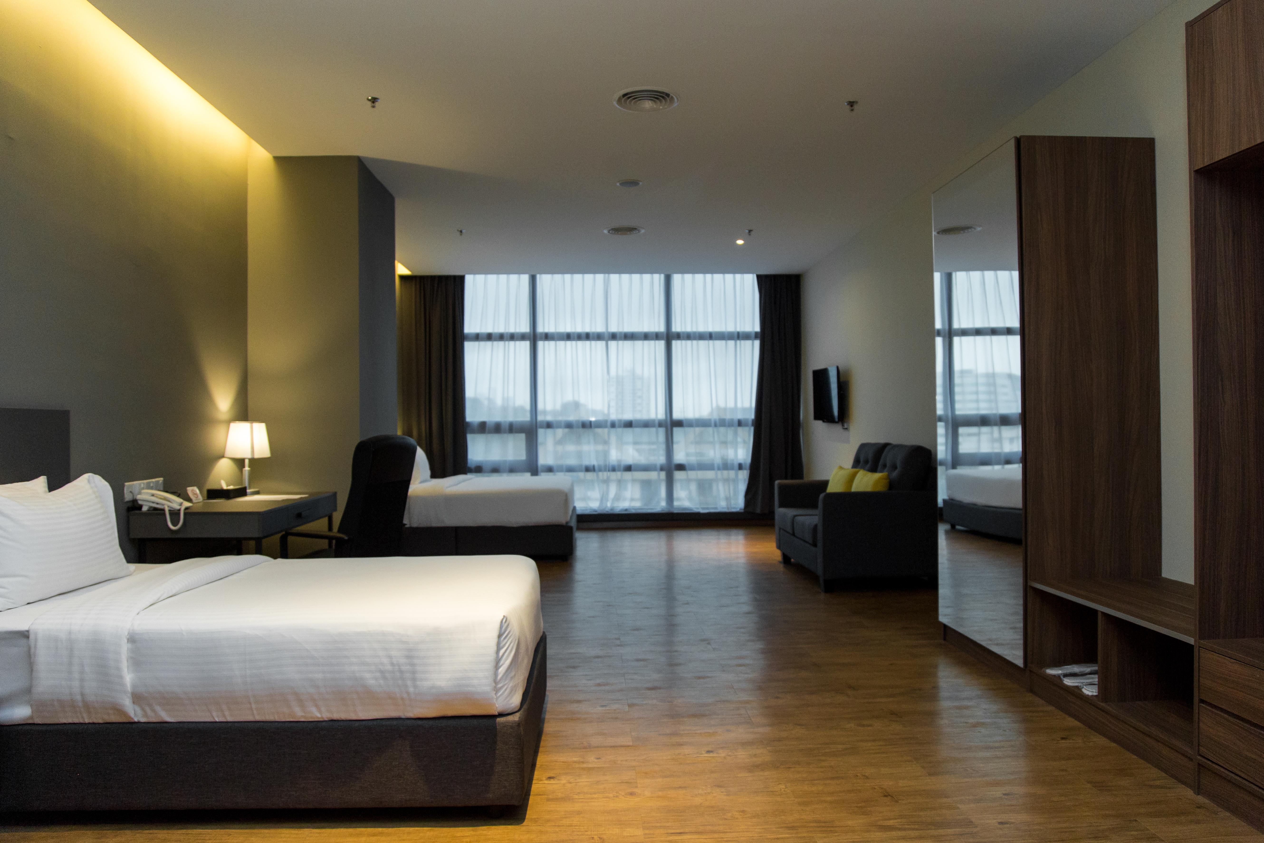 Imperial Regency Suites & Petaling Jaya กัวลาลัมเปอร์ ภายนอก รูปภาพ