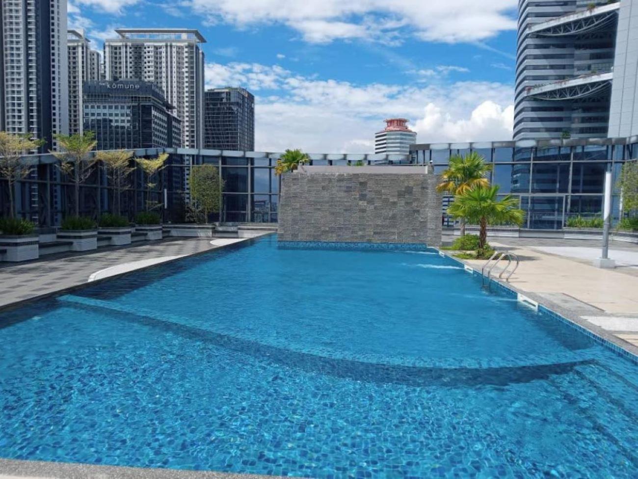 Imperial Regency Suites & Petaling Jaya กัวลาลัมเปอร์ ภายนอก รูปภาพ