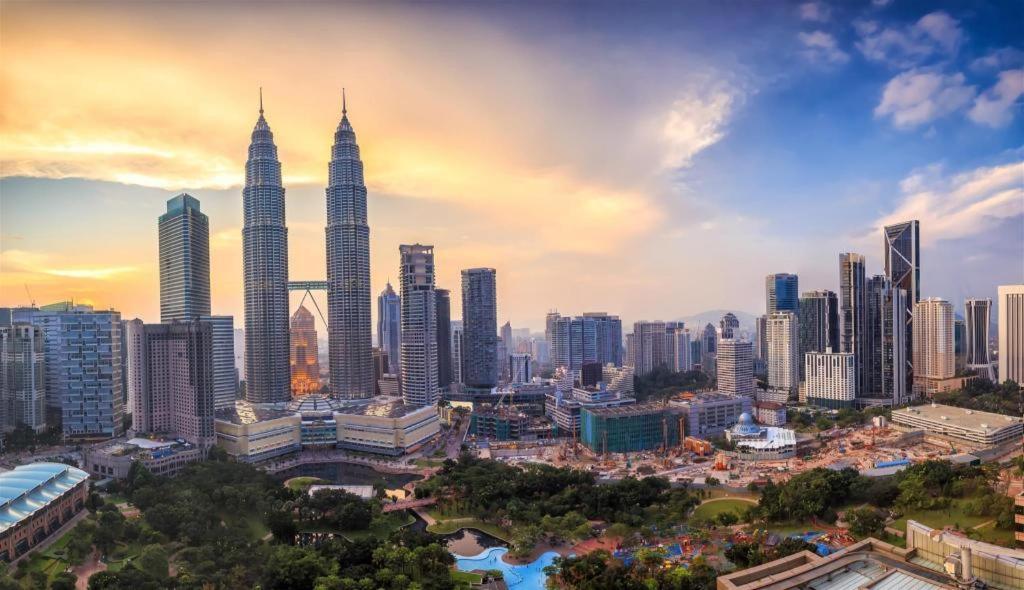 Imperial Regency Suites & Petaling Jaya กัวลาลัมเปอร์ ภายนอก รูปภาพ