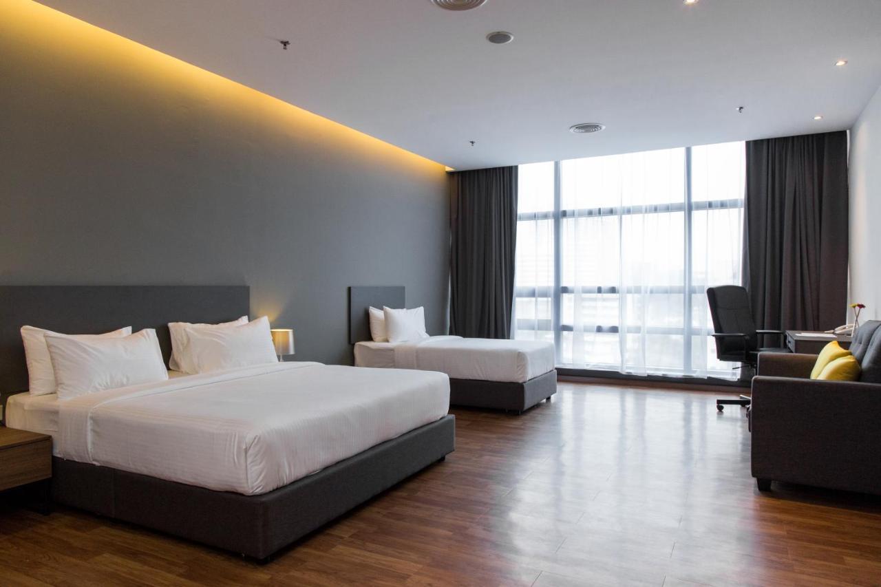 Imperial Regency Suites & Petaling Jaya กัวลาลัมเปอร์ ภายนอก รูปภาพ